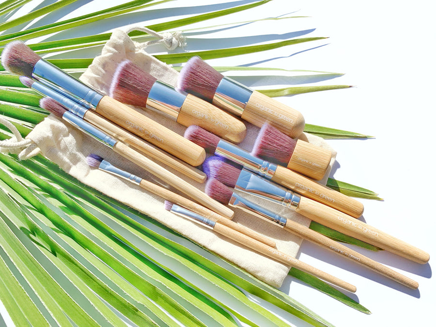 12 Piece Kit Soft and Gentle Vegan + Cruelty-Free Makeup Brushes