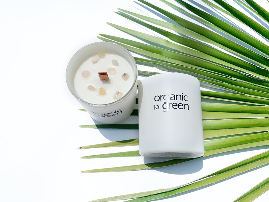 White Moonstone - Vanilla & Coconut CANDLE